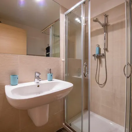 Borgo Trento Home, Vicinissimo Ospedale Borgo Trento E Centro Storico Hébergement de vacances
