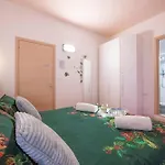 Borgo Trento Home, Vicinissimo Ospedale Borgo Trento E Centro Storico