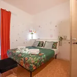 Holiday home Borgo Trento Home, Vicinissimo Ospedale Borgo Trento E Centro Storico