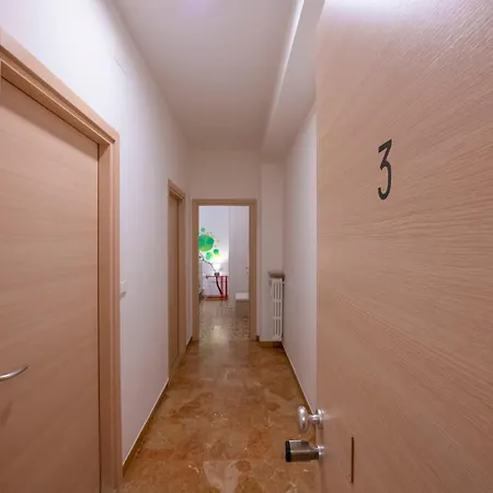 בית נופש Borgo Trento Home, Vicinissimo Ospedale Borgo Trento E Centro Storico *