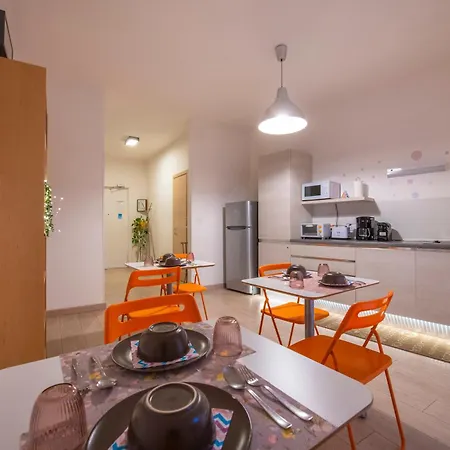 Borgo Trento Home, Vicinissimo Ospedale Borgo Trento E Centro Storico בית נופש