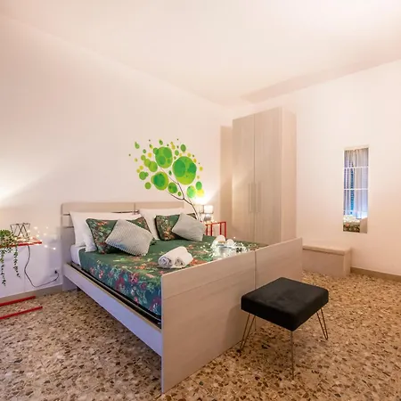 בית נופש Borgo Trento Home, Vicinissimo Ospedale Borgo Trento E Centro Storico ורונה